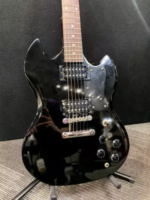 Squier S-73